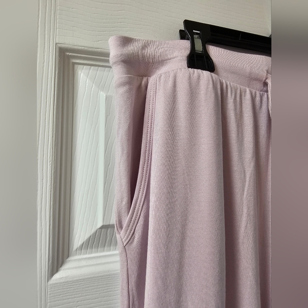 NWOT Cupcakes & Cashmere Pink Pajama Pants Relaxed Fit - Picture 3 of 6